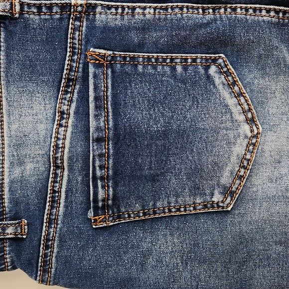 Stretchy denim mini skirt - Picture 3 of 6